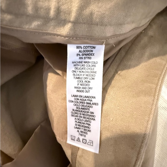 Rafaella Women's Plus-Size Curvy Fit Gabardine Bootcut Pants 18W - Picture 5 of 6